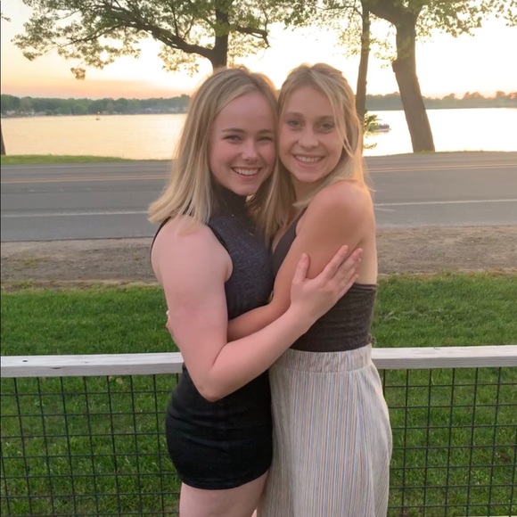 Meet your Posher, Audrey - Picture 1 of 1